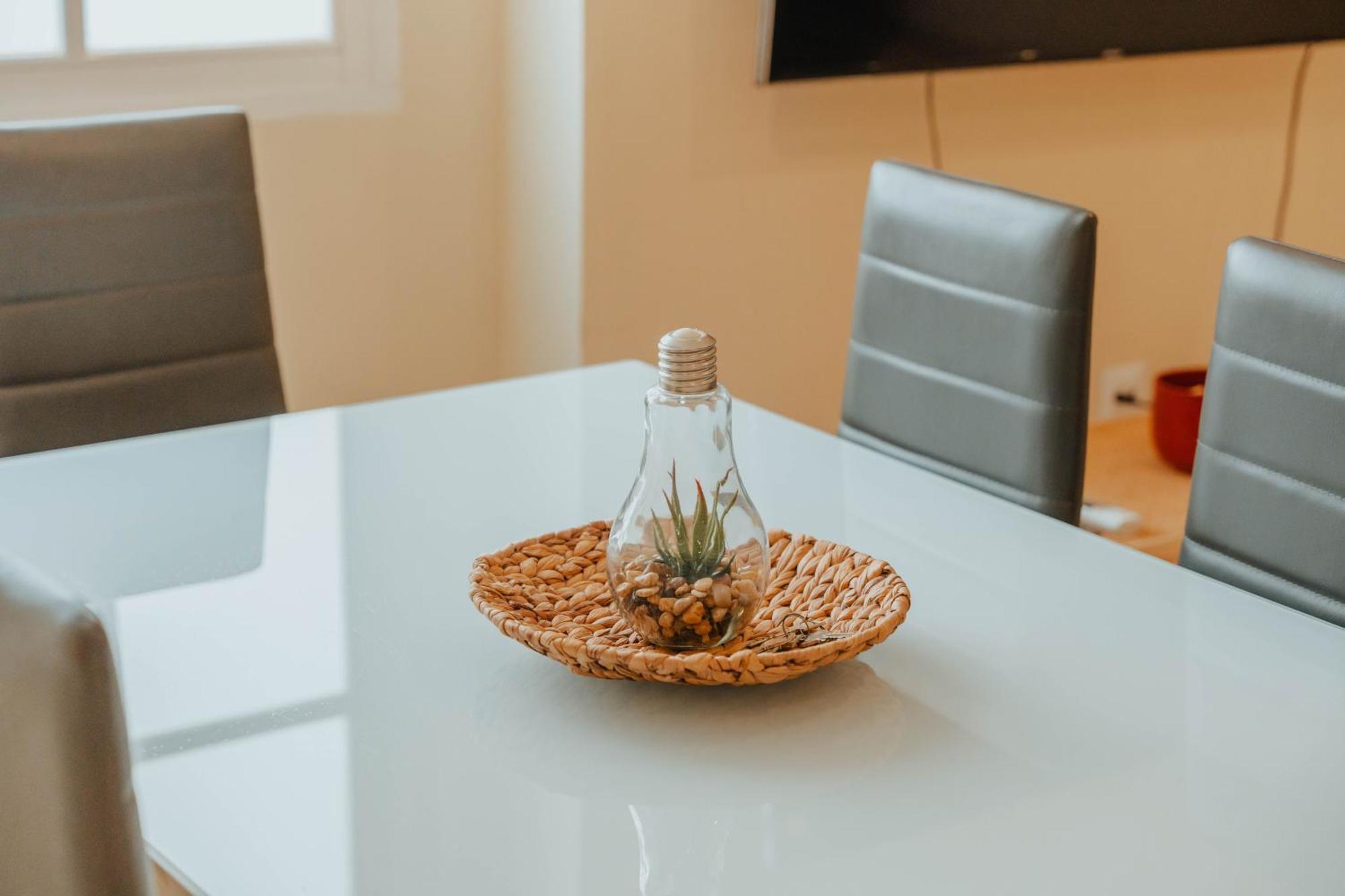 Gran Apartamento De 3 Habitaciones Junto A La Catedral Málaga Eksteriør bilde